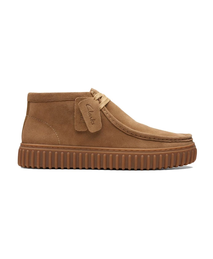 

Темные замшевые ботинки Clarks, коричневый