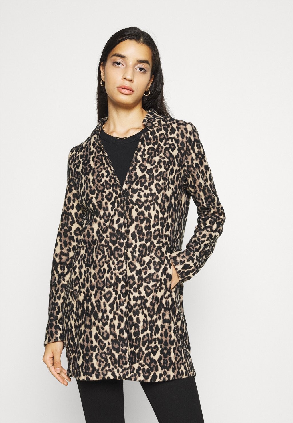 

Короткое пальто Vero Moda, Черный
