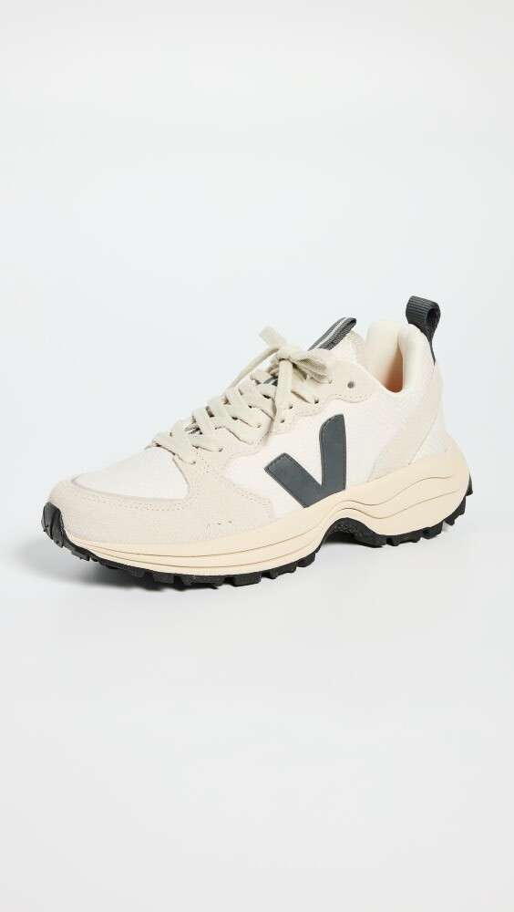 

Кроссовки Veja Venturi
