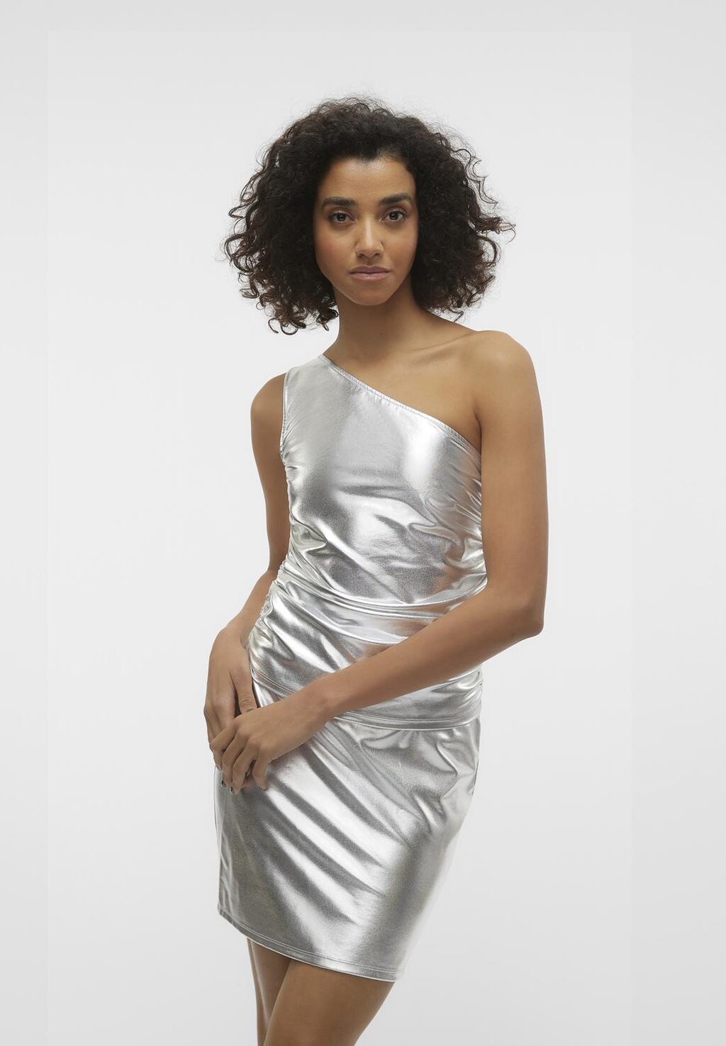 

Топ Vmsilver One Shoulder Rouching Vero Moda, цвет silver