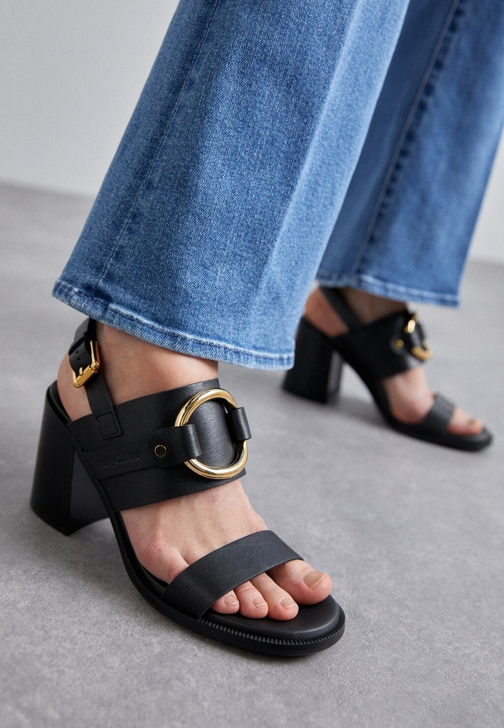 

Сандалии Hana See by Chloé, черный