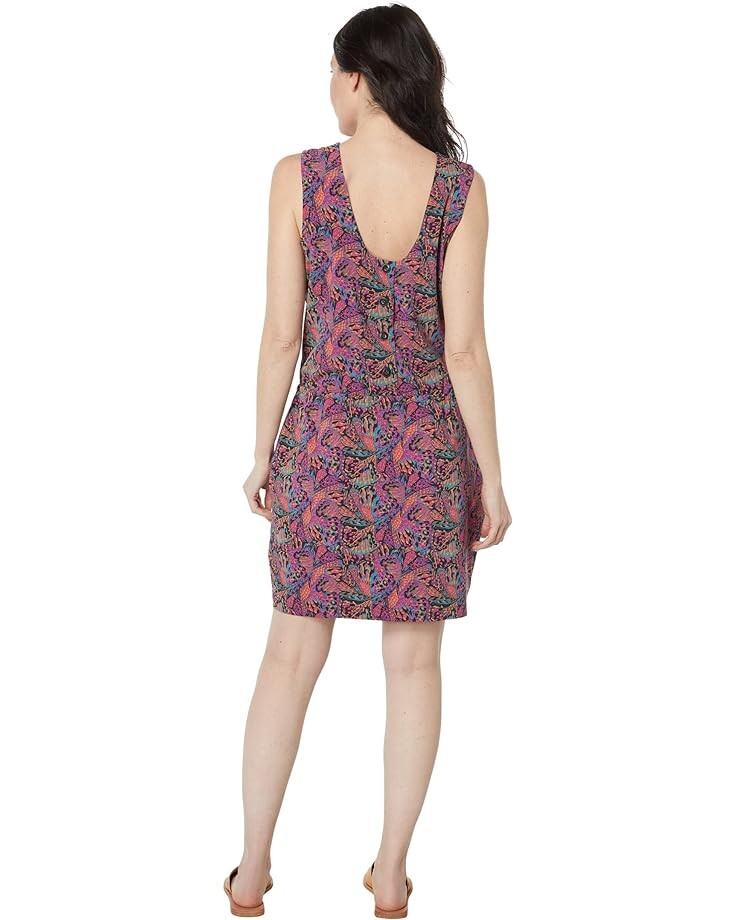 

Платье Toad&Co Sunkissed Liv Dress, цвет Hibiscus Butterfly Print
