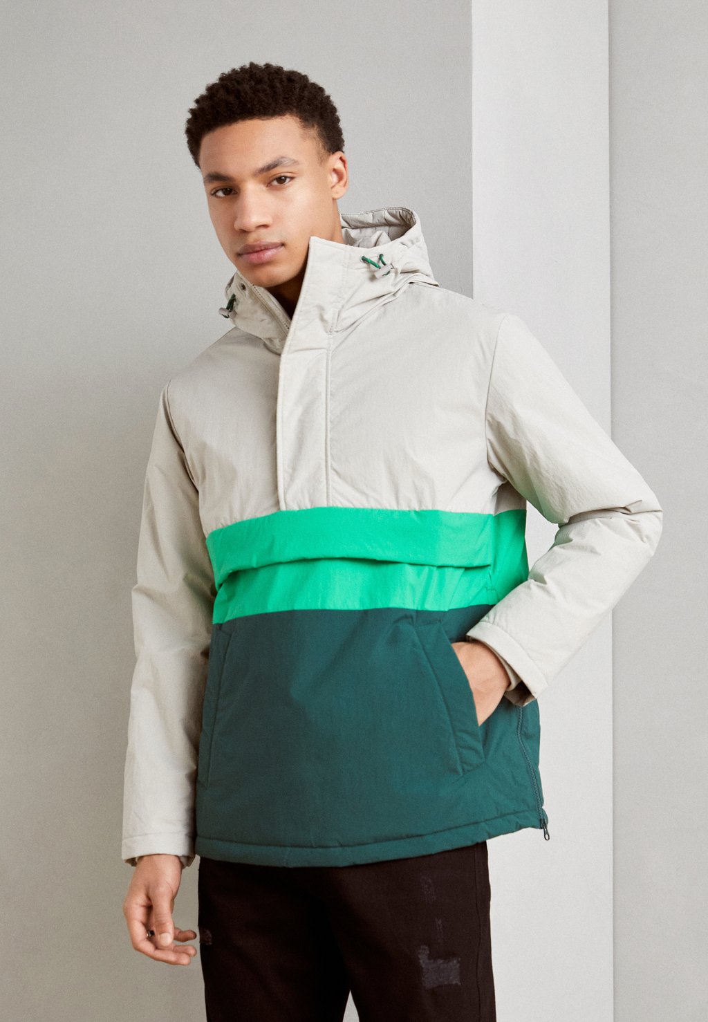 Куртка Esprit НАВЕРХ, изумрудно-зеленый