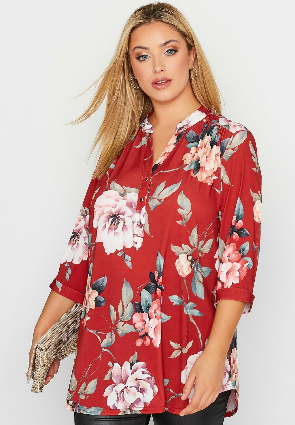 

Блуза Yours Clothing с цветочным принтом, красный