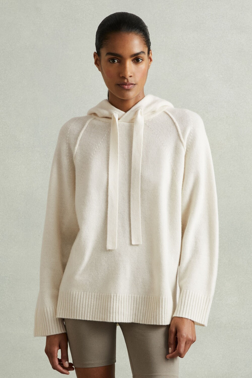 

Толстовка Charlie из шерсти и кашемира с завязками на талии Reiss, бежевый