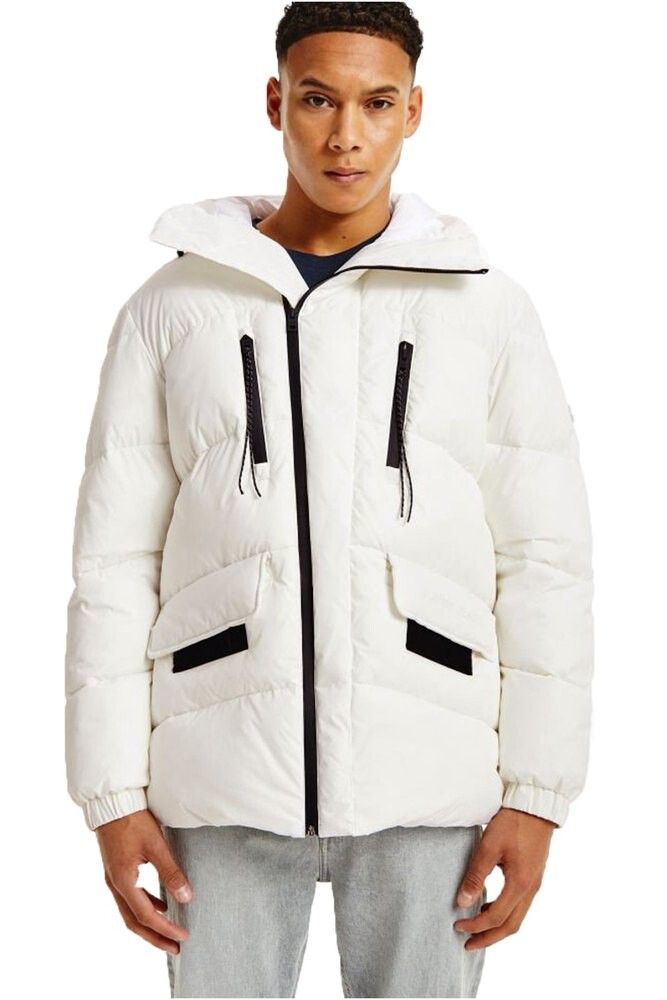 

Куртка Tommy Jeans DM0DM12308, белый