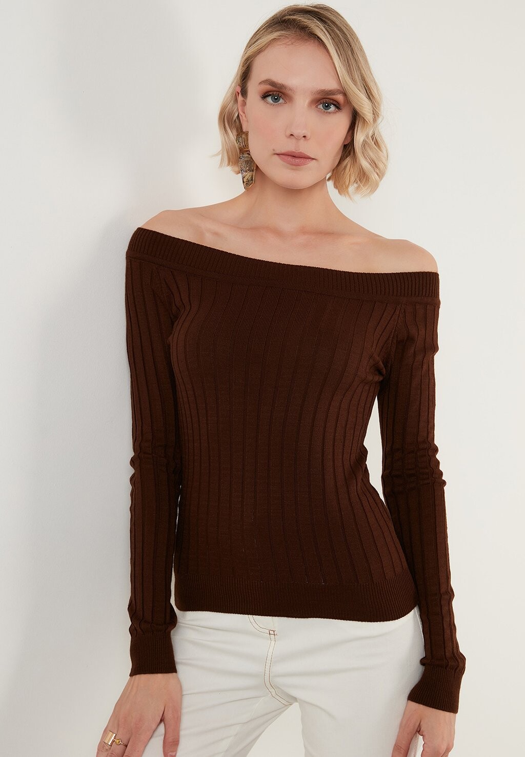 

Свитер LELA Regular Fit, коричневый