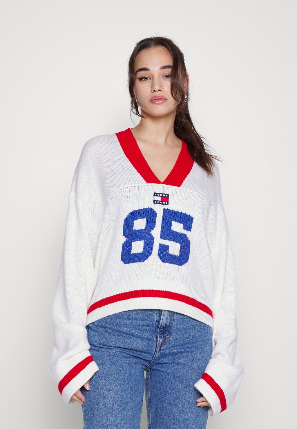 

Свитер Tommy Jeans