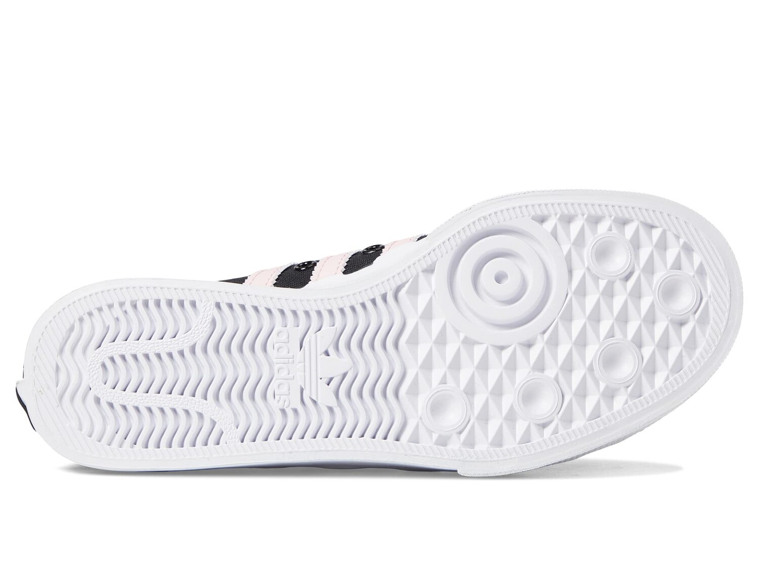

Кроссовки adidas Originals Kids Nizza Platform Mid (Big Kid)
