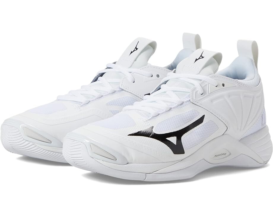 

Кроссовки Mizuno Wave Momentum 2, цвет White/Black