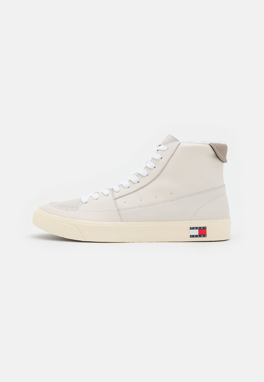 

Высокие кроссовки Tommy Jeans