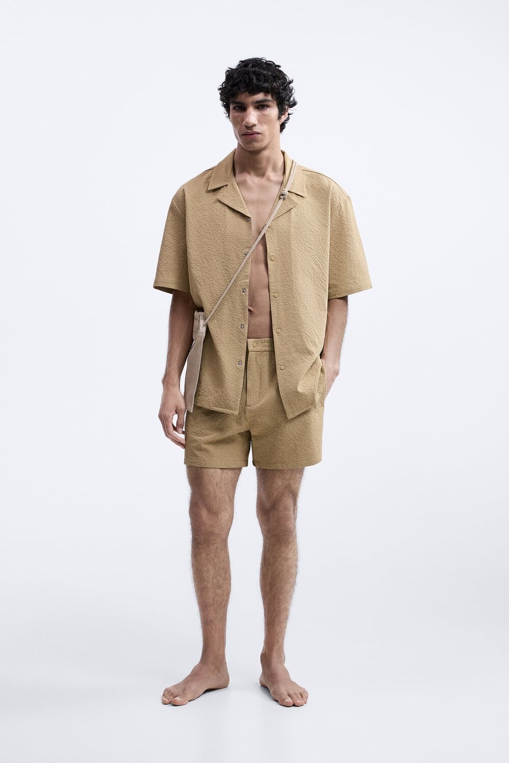 

Техническая проверка текстурные плавательные шорты ZARA, кэмел