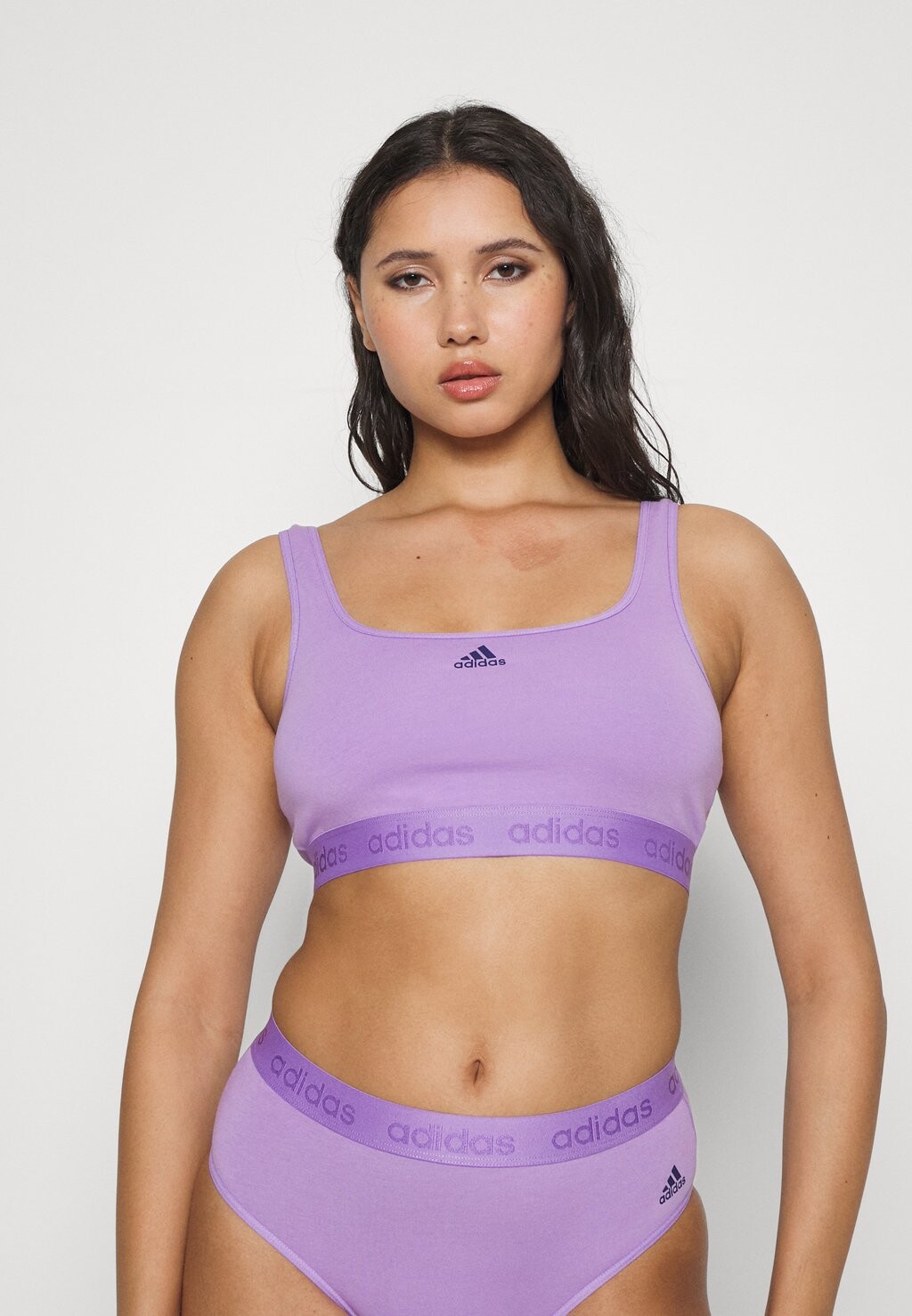 

Бюстье Adidas