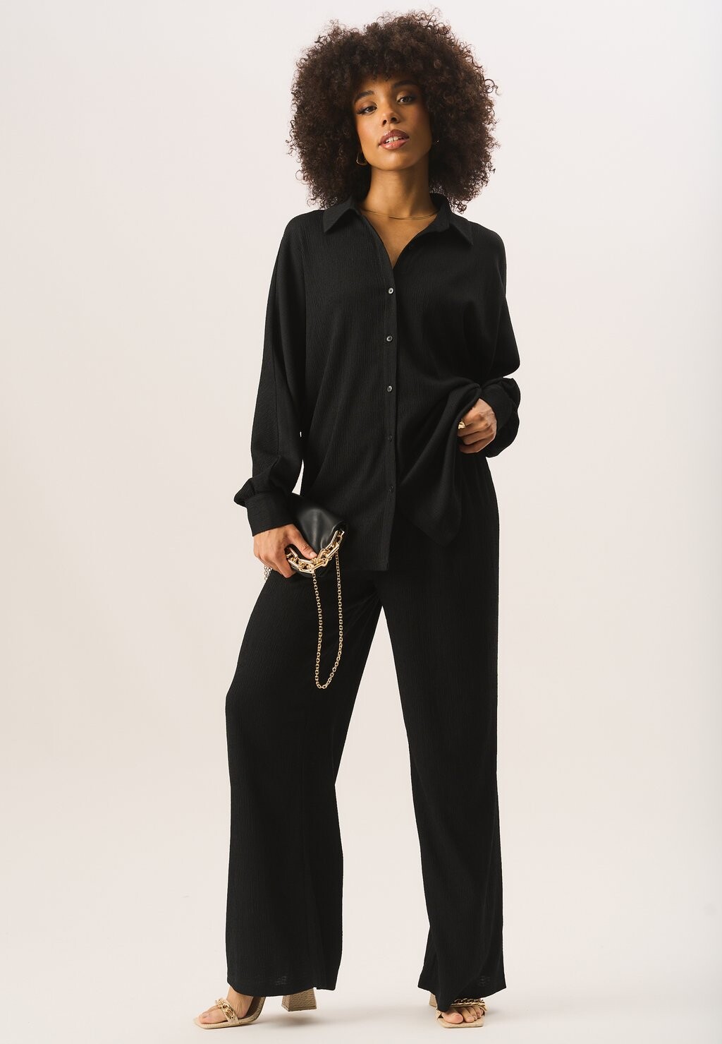 

Блузка на пуговицах TEXTURED LONG SLEEVES GINI LONDON, черный