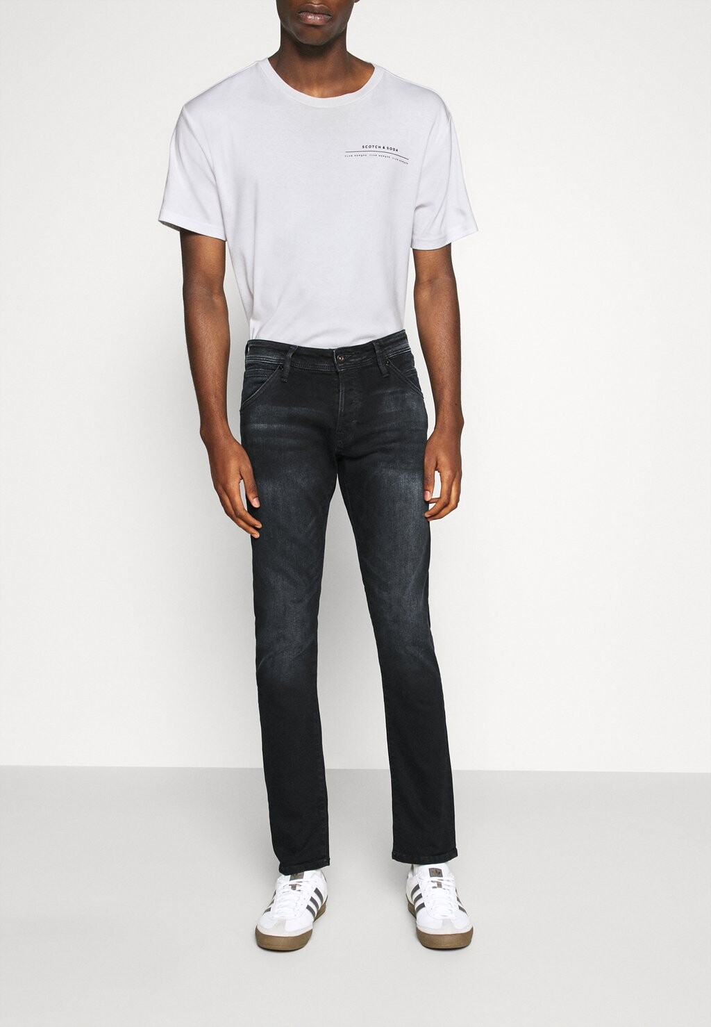 

Джинсы Slim fit Jack & Jones