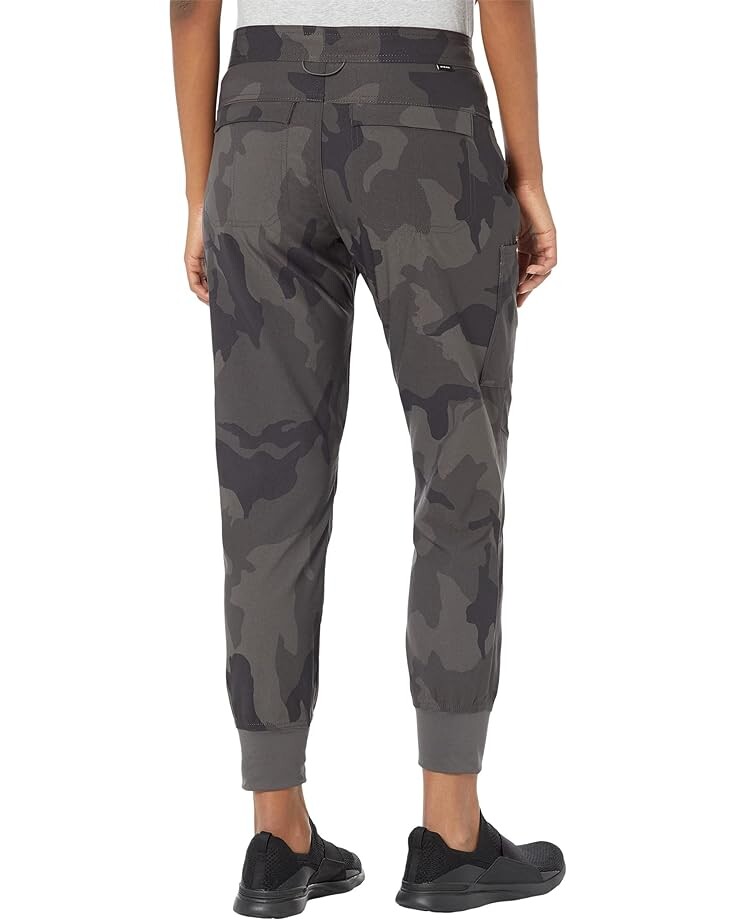 Брюки Prana Halle Joggers II, цвет Charcoal Camo