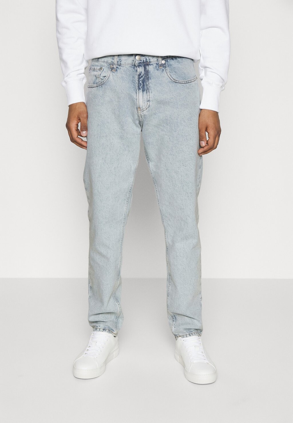 

Джинсы прямого кроя Calvin Klein Jeans