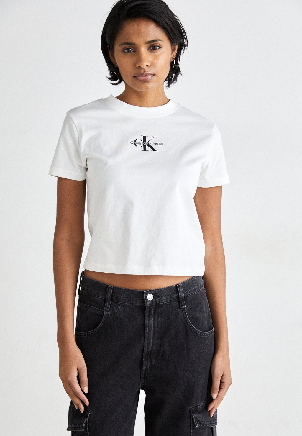 

Футболка с принтом Monologue Baby Tee Calvin Klein Jeans, цвет bright white
