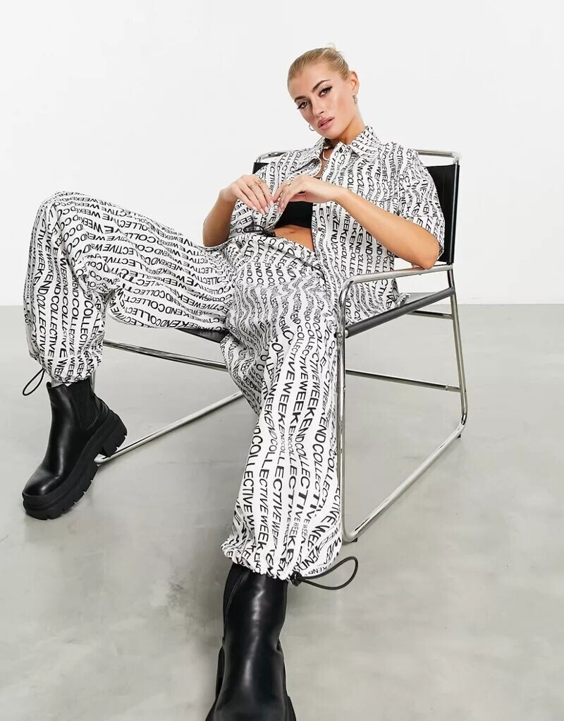 

Брюки в стиле милитари с карманами и монограммами ASOS Weekend Collective