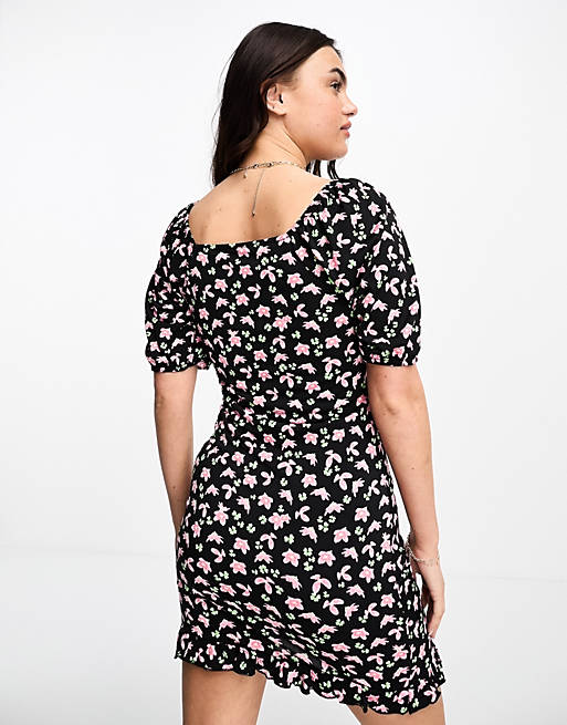 цена Черное мини-платье с пышными рукавами Pieces с цветочным принтом