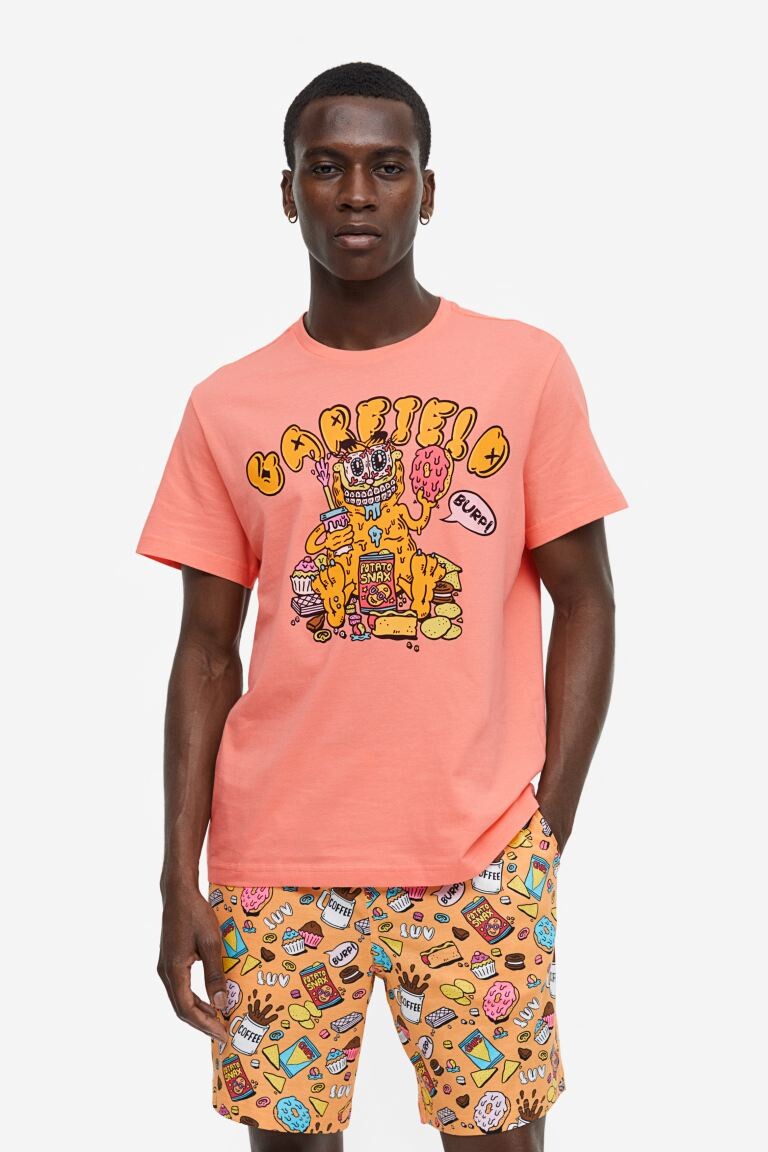

Пижамный комплект из футболки и шорт стандартного кроя H&M