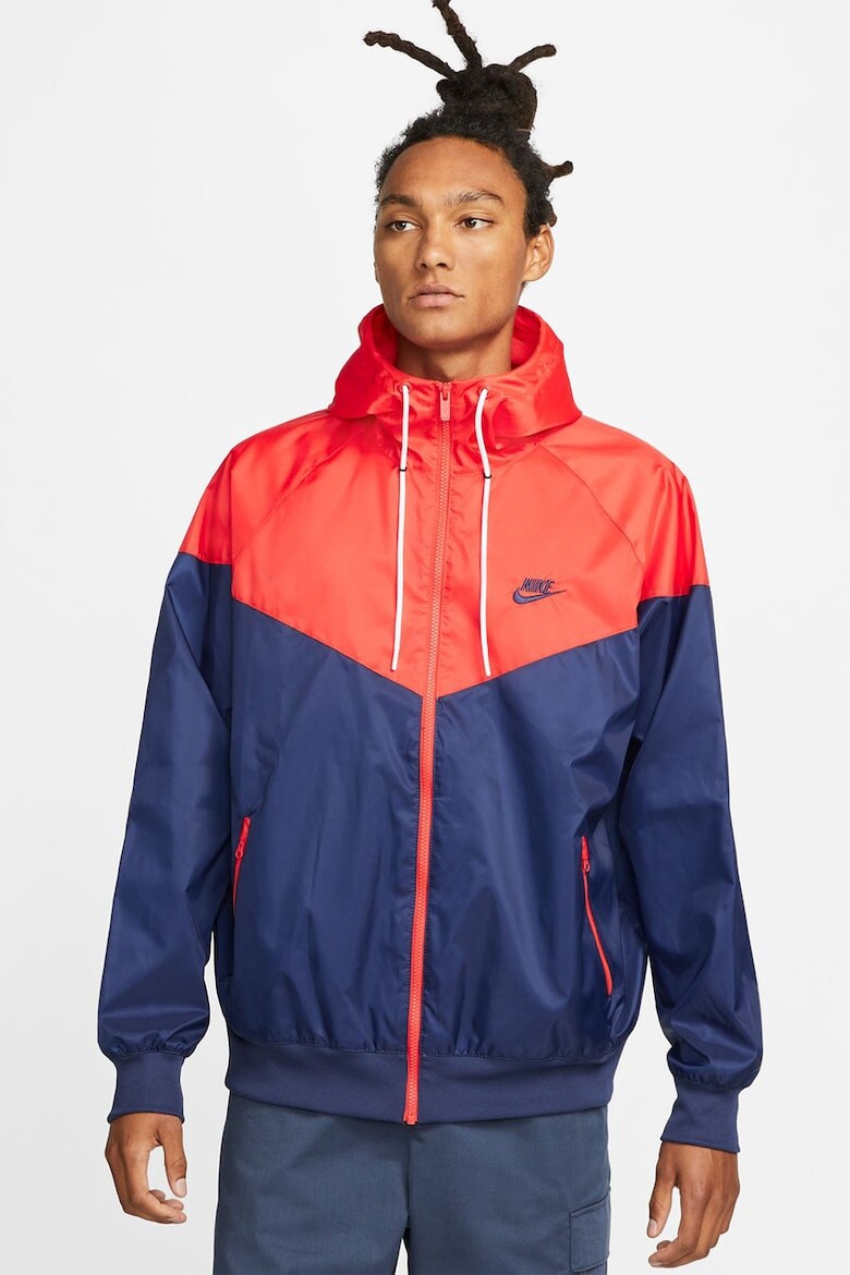 

Куртка Windrunner с капюшоном и контрастами Nike, синий