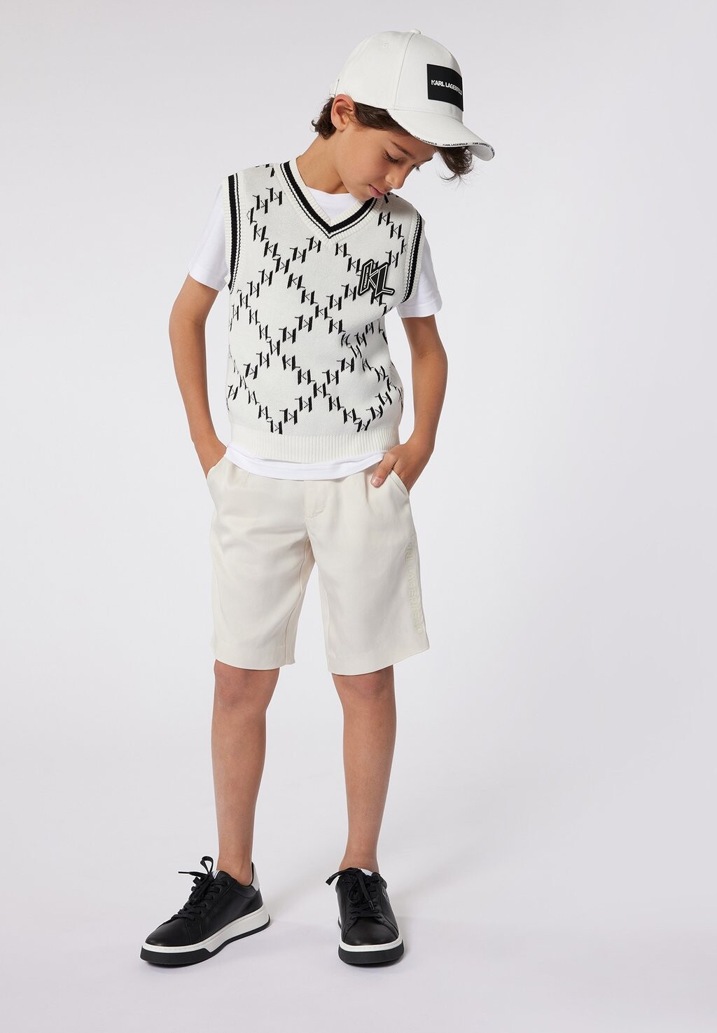 

Свитер Tank Karl Lagerfeld, цвет off white black