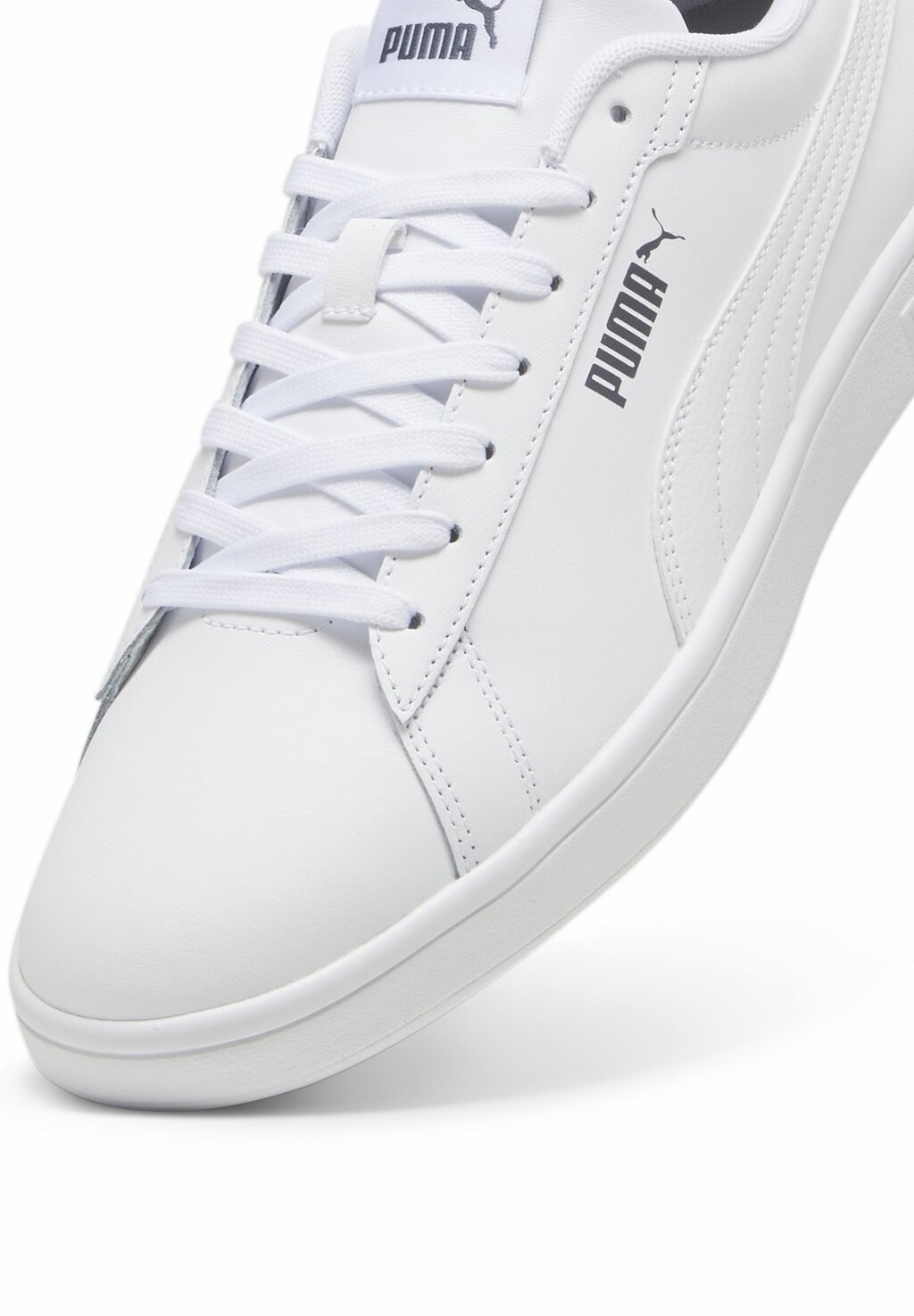 

Кроссовки на шнуровке SMASH 3.0 Puma, белый