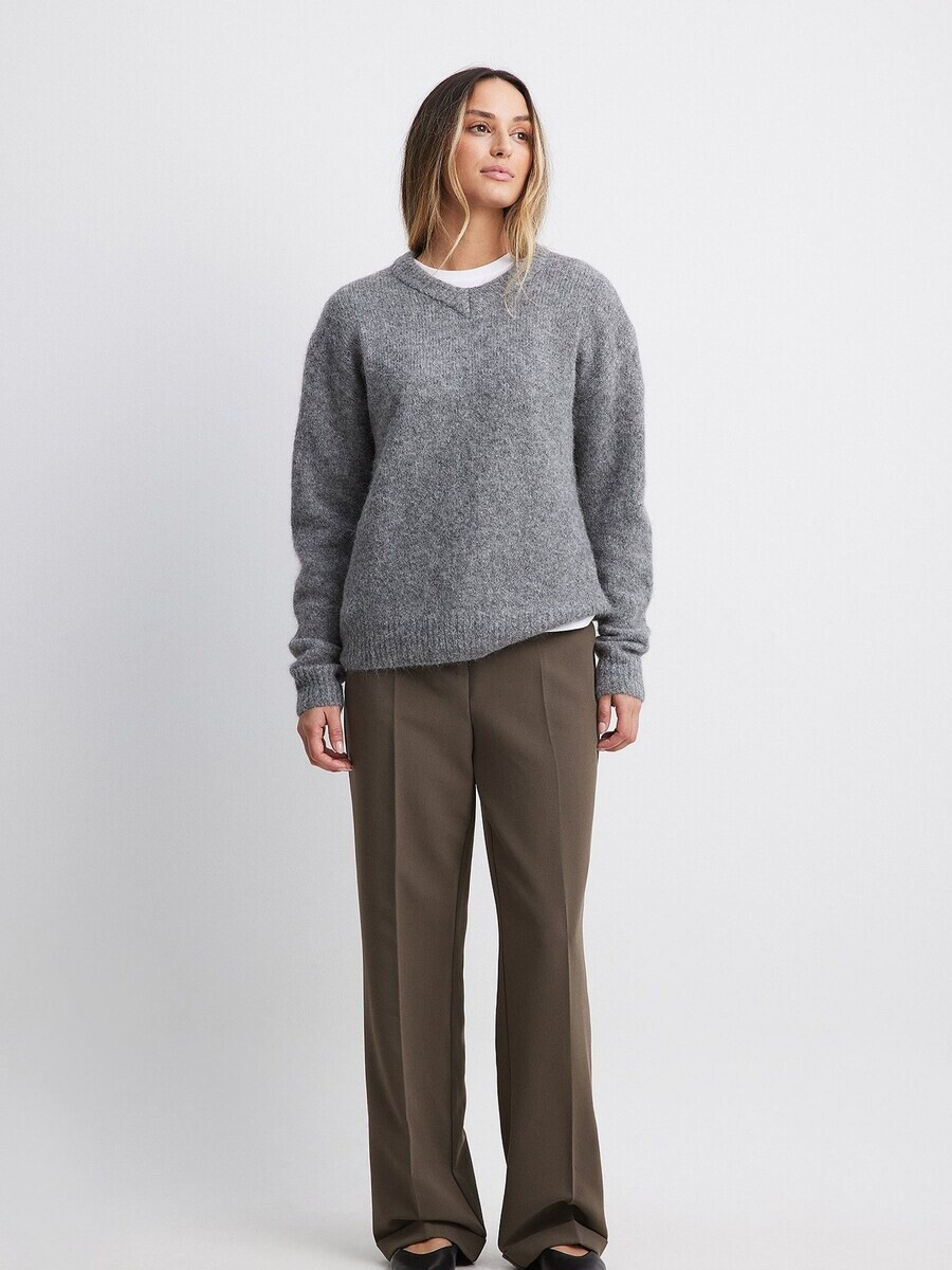 

Брюки NA-KD Regular Pleated Pants, коричневый