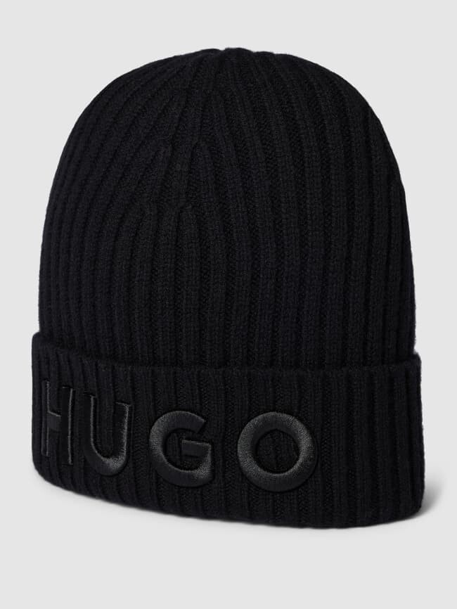 

Шапка с пришитой этикеткой HUGO, черный