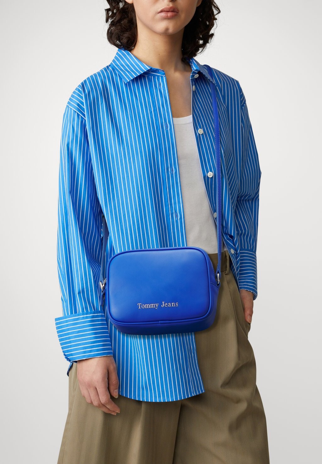 

Сумка через плечо Tommy Jeans
