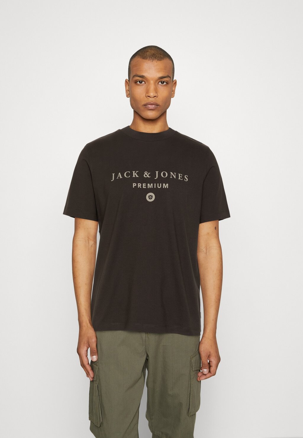 

Футболка с принтом Jack & Jones, черный