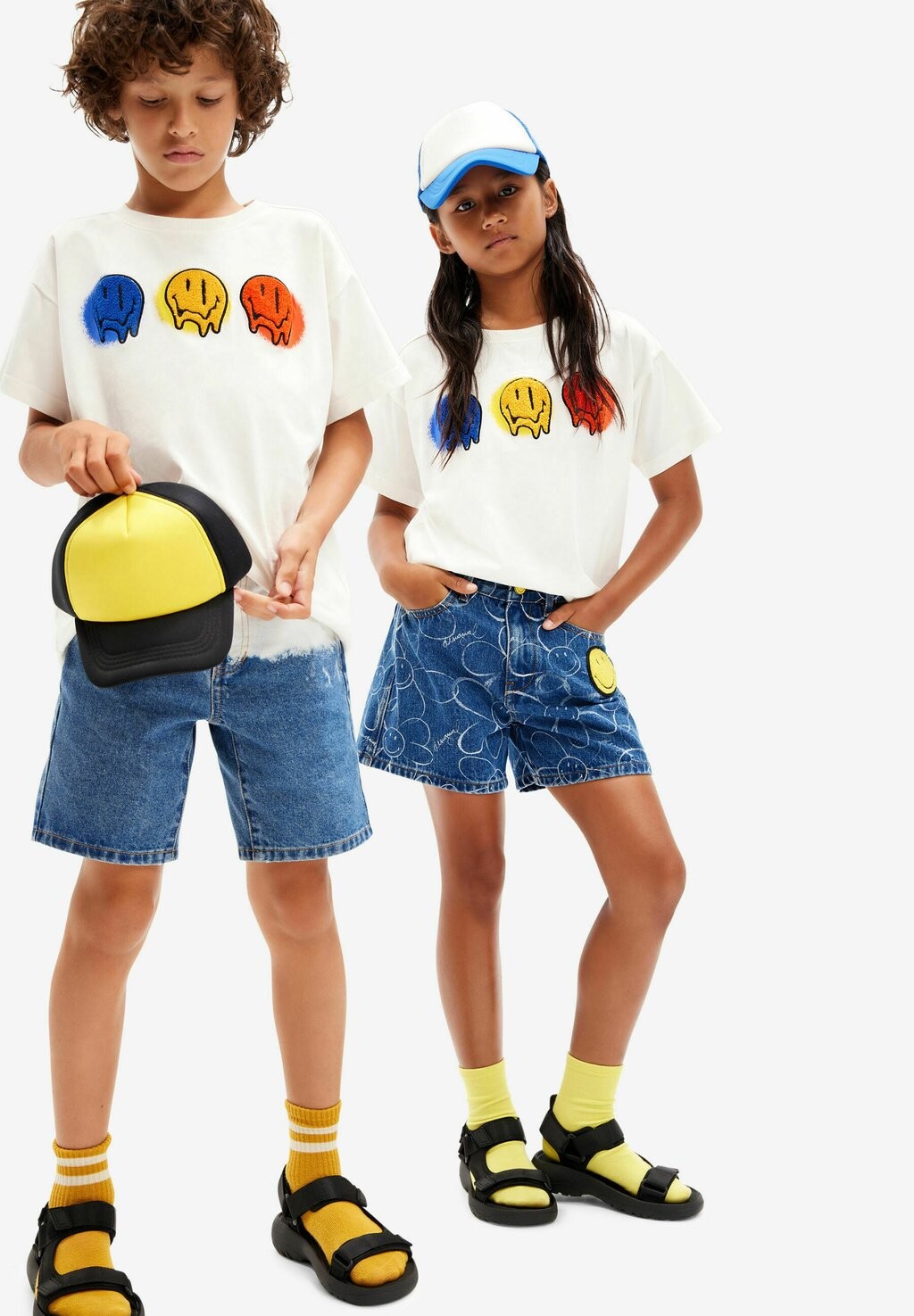 

Футболка с принтом Smiley Patch Desigual, белый
