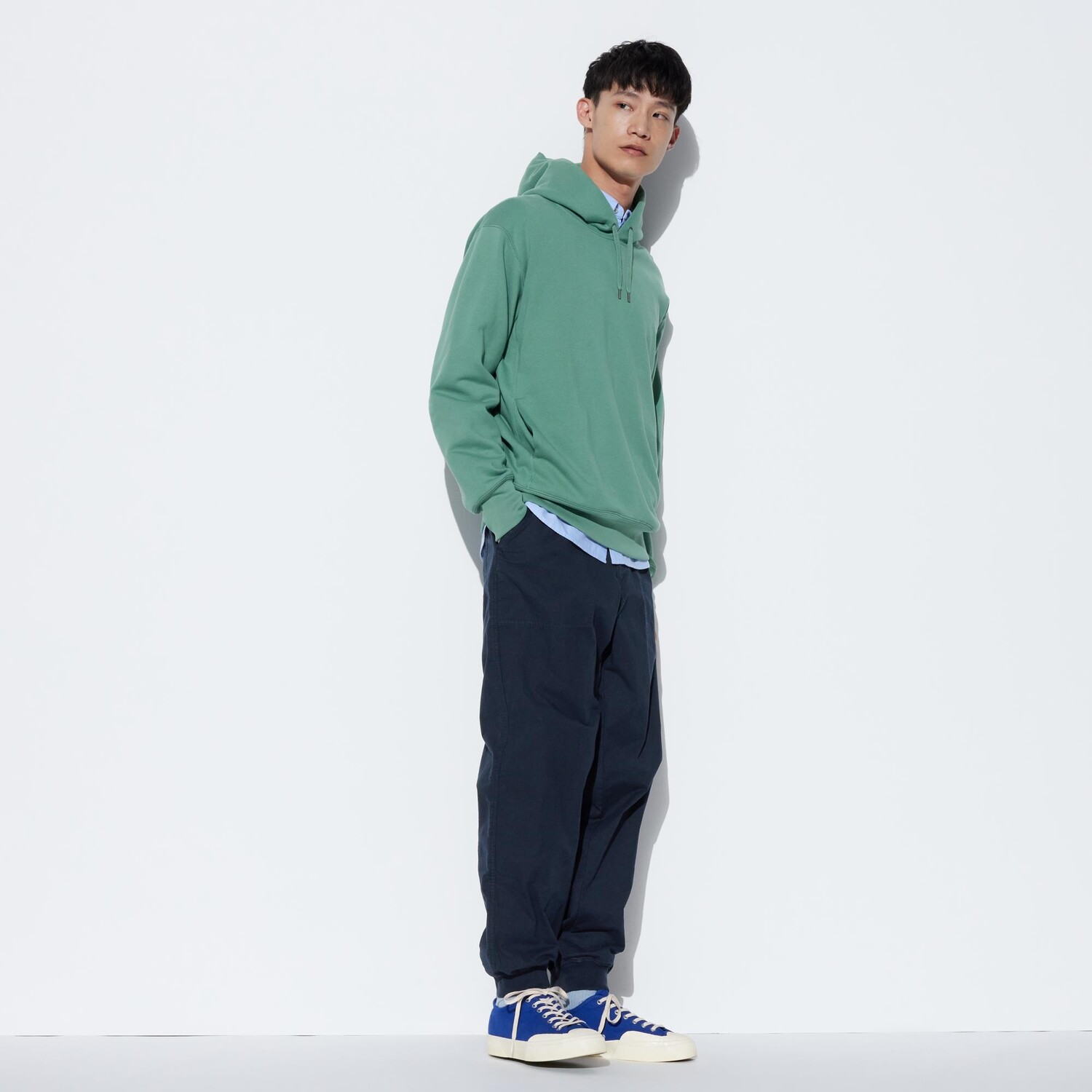 

Брюки UNIQLO хлопковые в рубчик, темно-синий