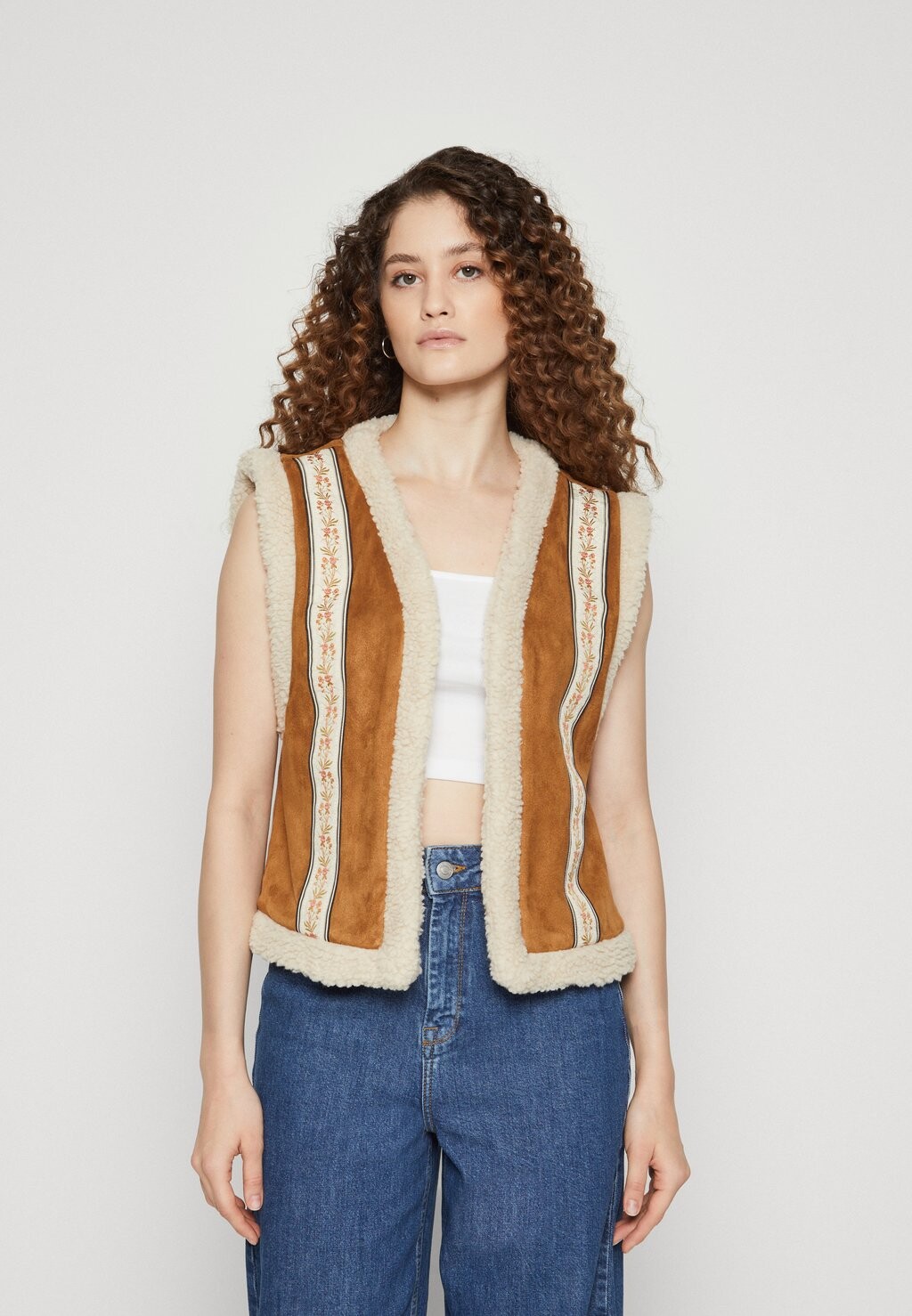 Жилет VIDAS TEDDY VEST VILA, цвет toffee