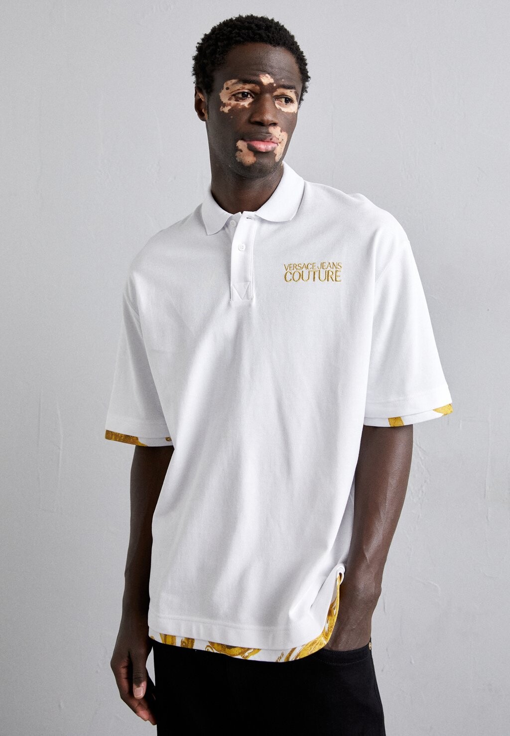 

Рубашка-поло BAROQUE Versace Jeans Couture, белый