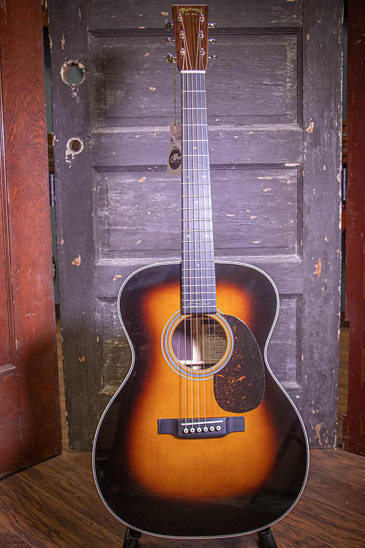 Акустическая гитара Martin 000-28EC Sunburst Eric Clapton Signature Acoustic Guitar w/Case eric clapton eric clapton eric clapton