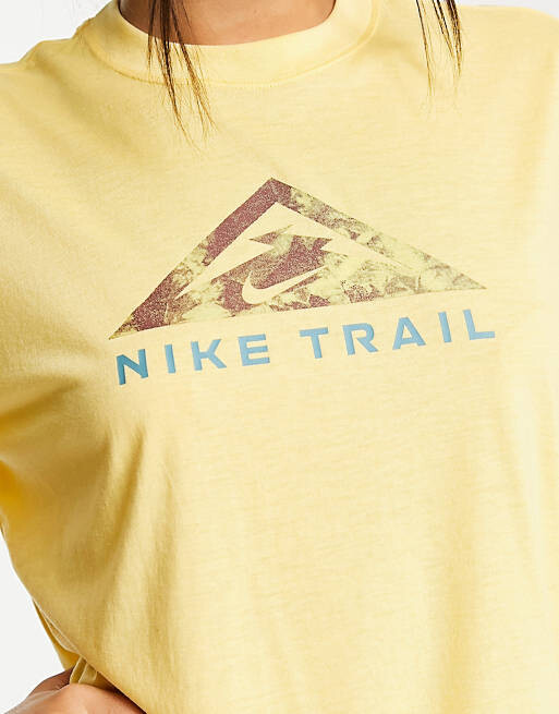 

Желтая футболка с логотипом Nike Running Trail, Желтый