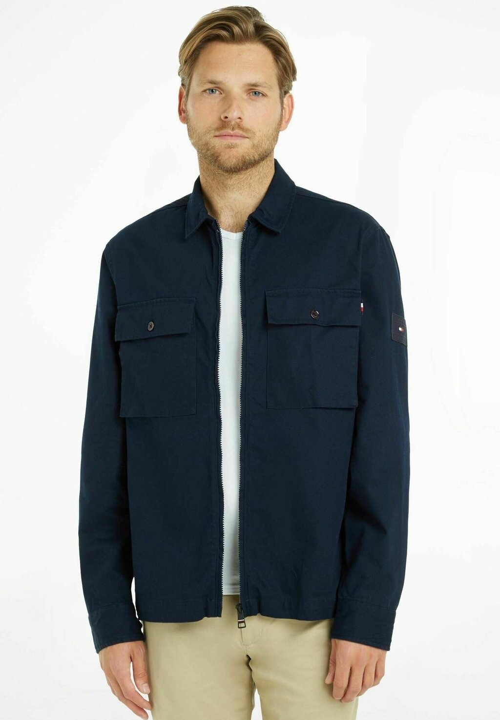 

Легкая куртка Tommy Hilfiger