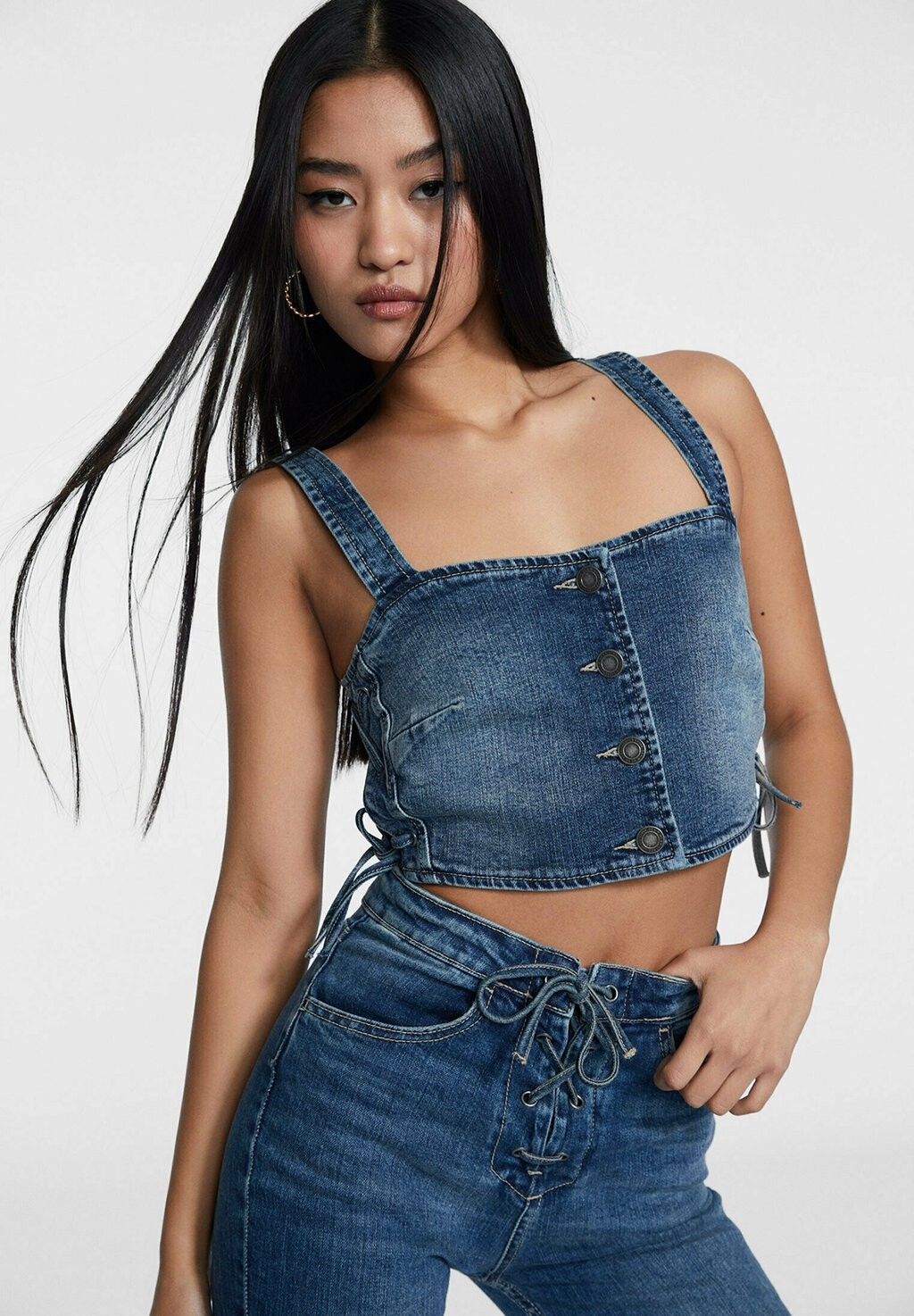 

Топ Stradivarius, синий
