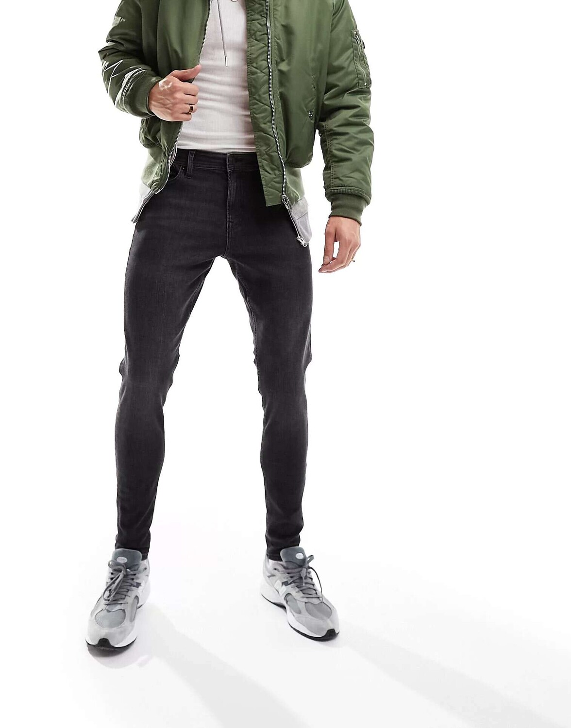 

Черные зауженные джинсы-морковки Jack & Jones Intelligence Pete