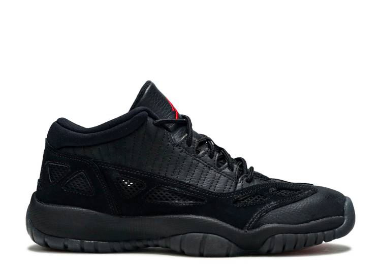 

Кроссовки AIR JORDAN 11 RETRO LOW IE GS 'REFEREE', черный