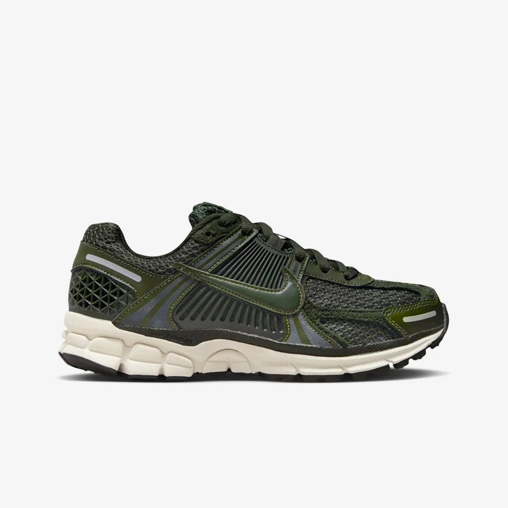 

Кроссовки Zoom Vomero 5 'Cargo Khaki' (W) Nike, хаки