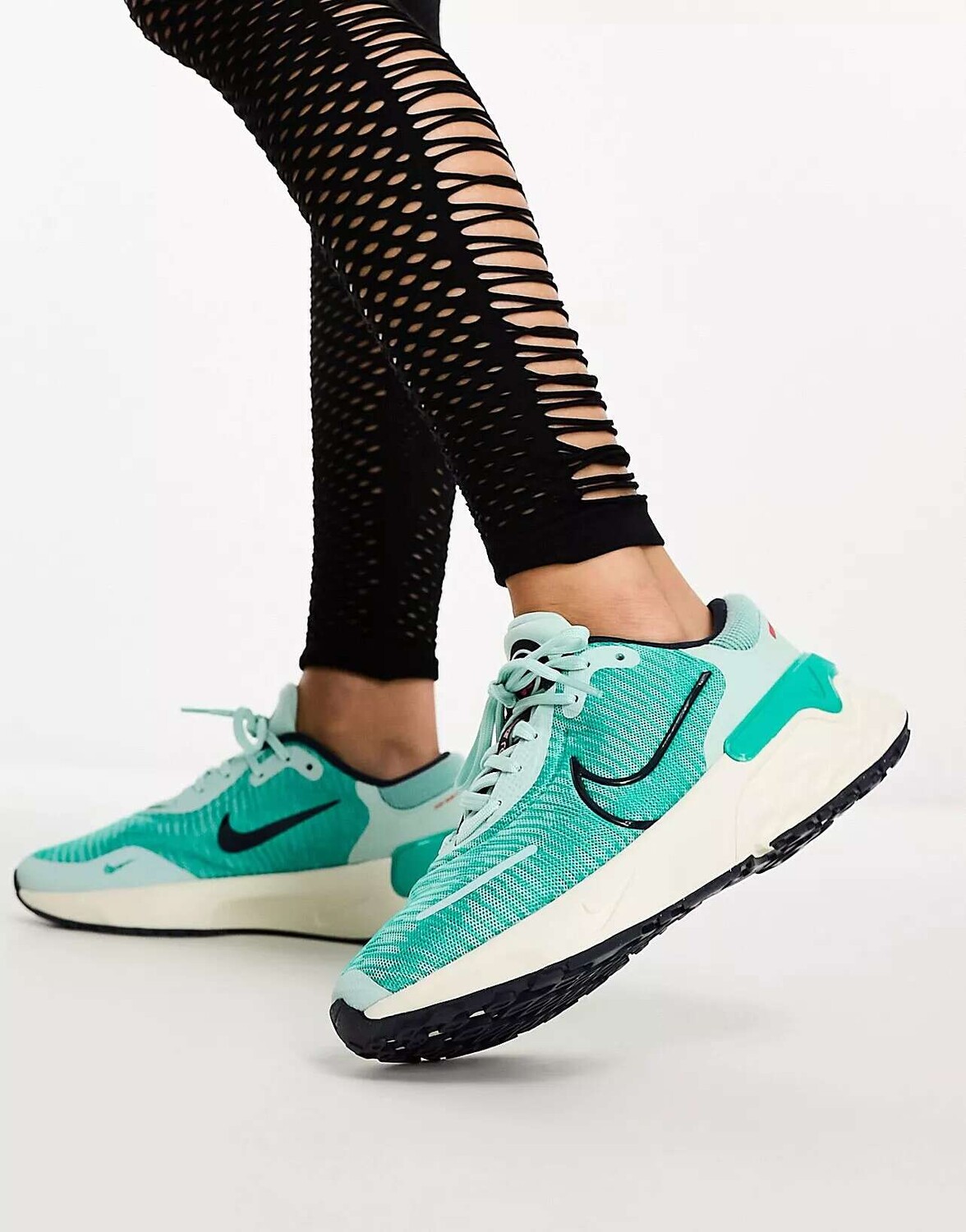 

Зеленые кроссовки Nike Renew Run 4, Зеленый