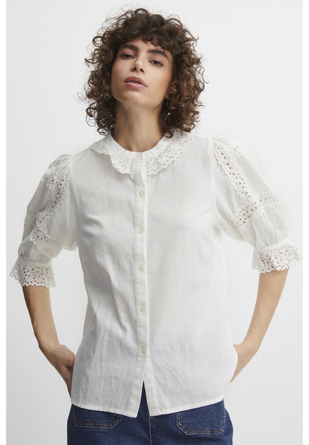 Рубашка Atelier R?vee с круглым вырезом, белый