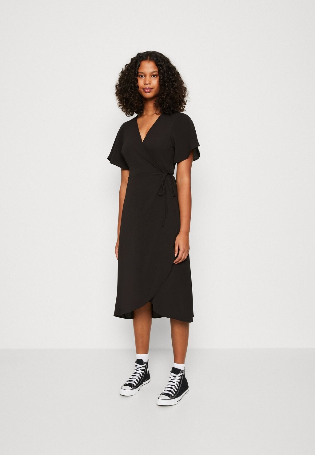 

Повседневное платье Vero Moda, черный