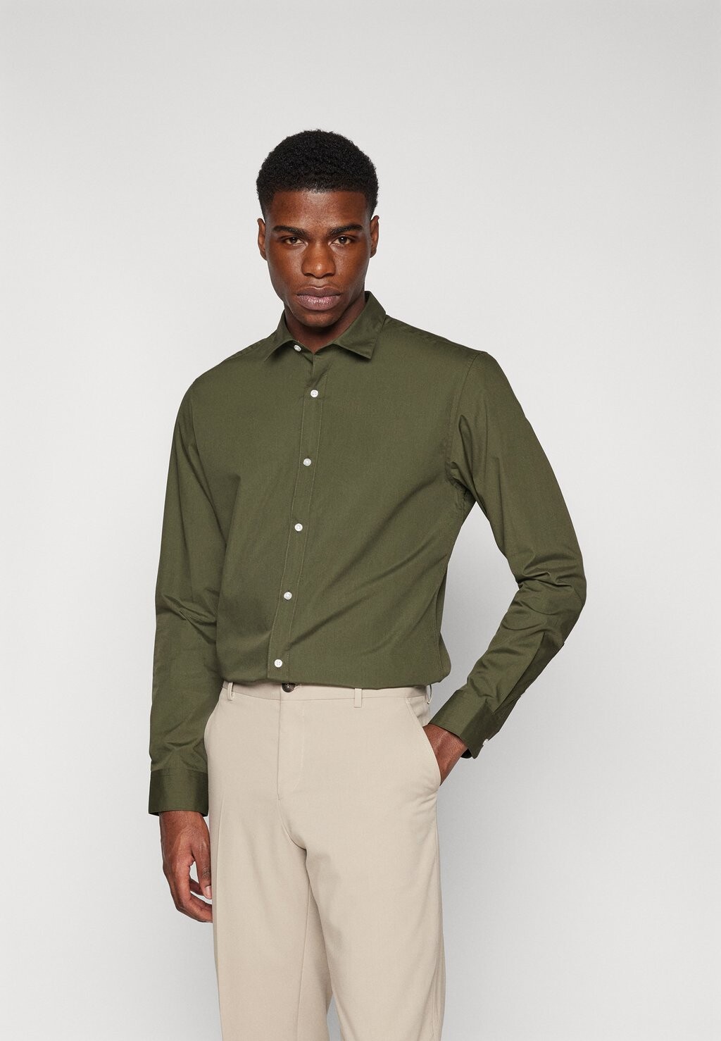 

Рубашка JJJOE SHIRT PLAIN Jack & Jones, цвет forest night