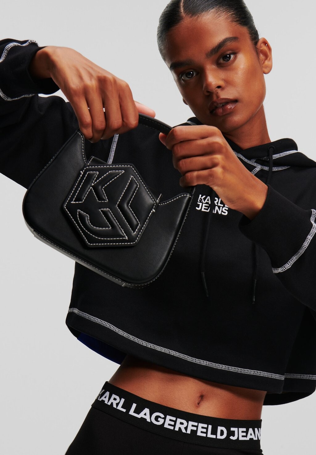 

Сумка Karl Lagerfeld Jeans HEXAGON NANO, черный