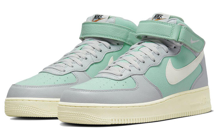 

Мужские кроссовки Nike Air Force 1 Mid Skate