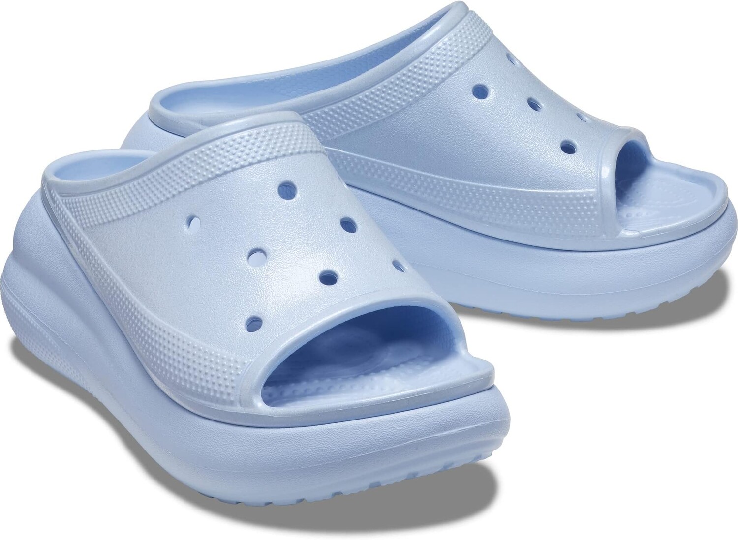 

Босоножки Crush Slide Crocs, цвет Blue Calcite/Meta Pearl